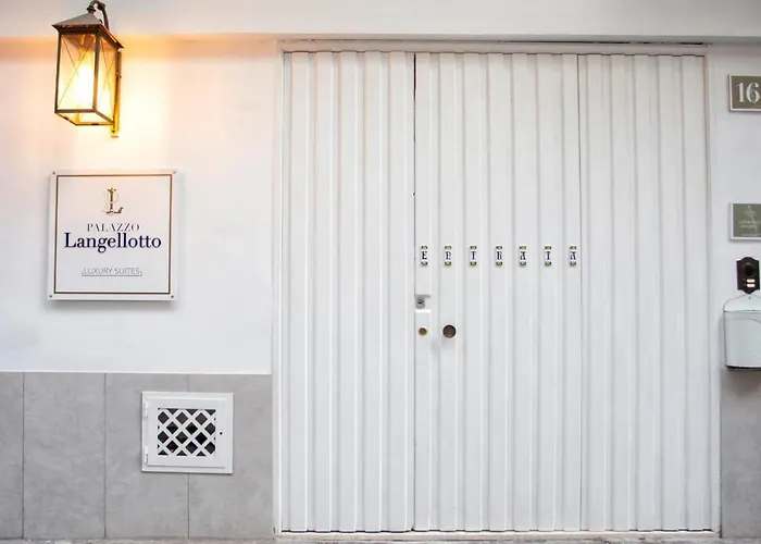 Palazzo LangellottoAlbergo